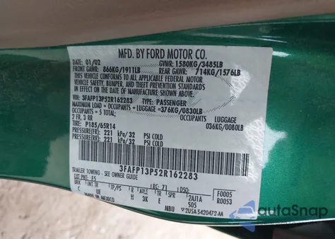 2002 Ford Escort z USA, uszkodzony, nr VIN 3FAFP13P52R162283